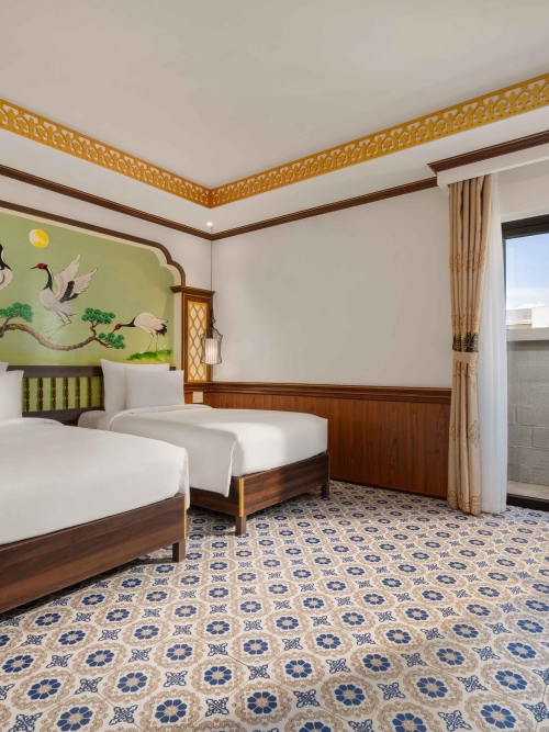 FAMILY CONNECTING SUITE